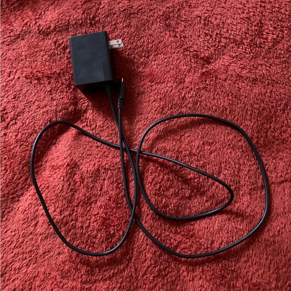 Nintendo Switch - Picture 4 of 4